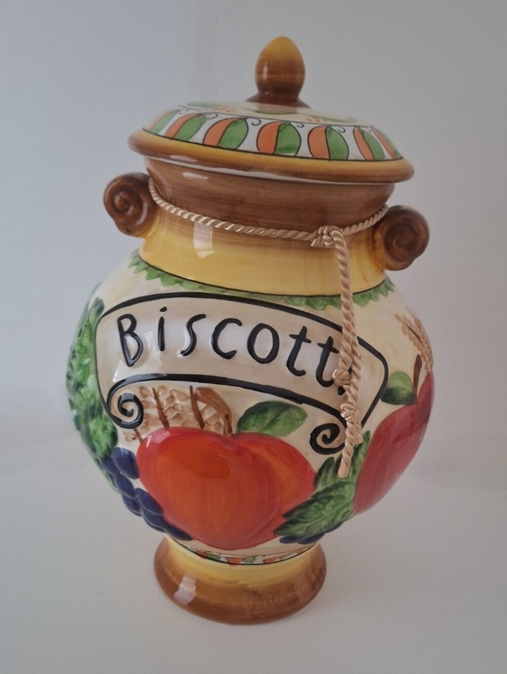 Nonni's vintage ceramic biscotti jar